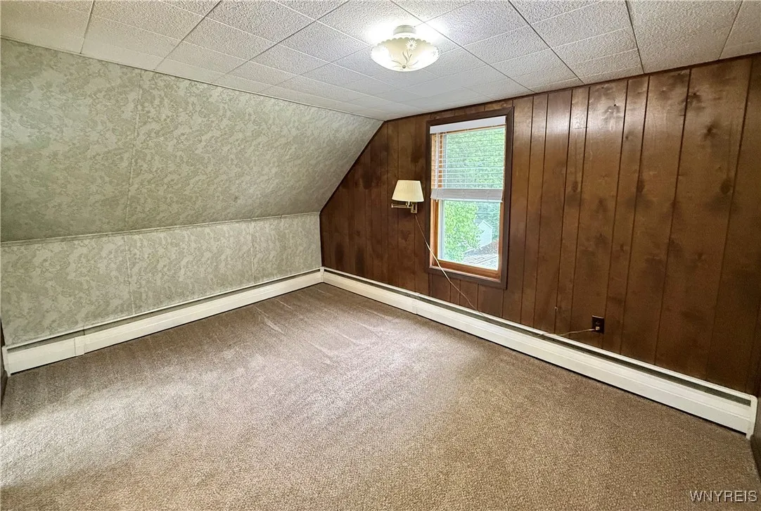 652 East Main Street, Batavia City, New York 14020, Batavia City, New York 14020, 4 Bedrooms Bedrooms, 9 Rooms Rooms,2 BathroomsBathrooms,Residential,For Sale,652 East Main Street, Batavia City, New York 14020,B1621317