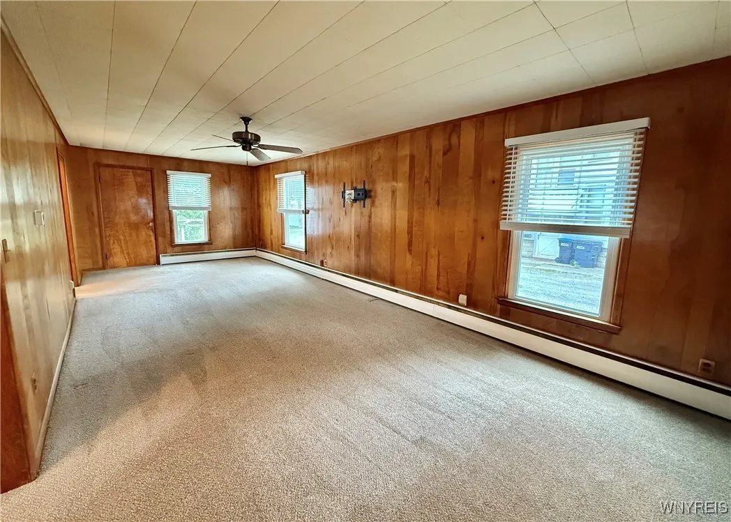 652 East Main Street, Batavia City, New York 14020, Batavia City, New York 14020, 4 Bedrooms Bedrooms, 9 Rooms Rooms,2 BathroomsBathrooms,Residential,For Sale,652 East Main Street, Batavia City, New York 14020,B1621317