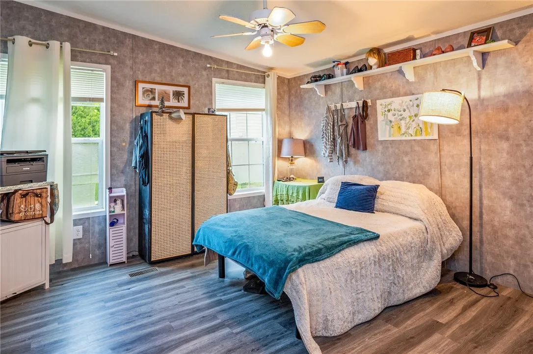 PRIMARY BED