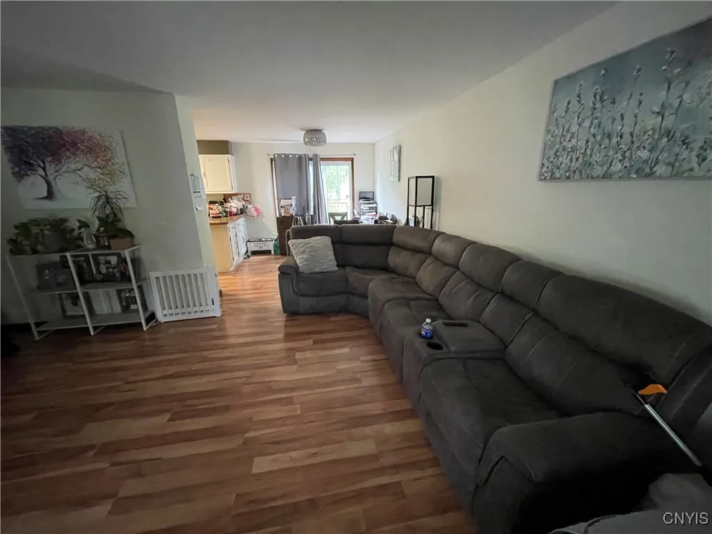102 Cedarwood Boulevard, Van Buren, New York 13027, Van Buren, New York 13027, 3 Bedrooms Bedrooms, 6 Rooms Rooms,1 BathroomBathrooms,Residential,For Sale,102 Cedarwood Boulevard, Van Buren, New York 13027,S1621697