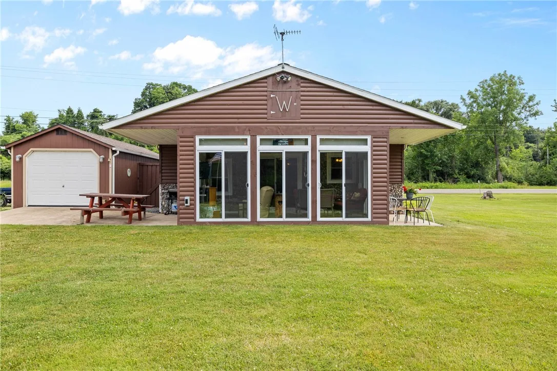 7745 State Route 31, Lyons, New York 14489, Lyons, New York 14489, 2 Bedrooms Bedrooms, 5 Rooms Rooms,1 BathroomBathrooms,Residential,For Sale,7745 State Route 31, Lyons, New York 14489,R1620653