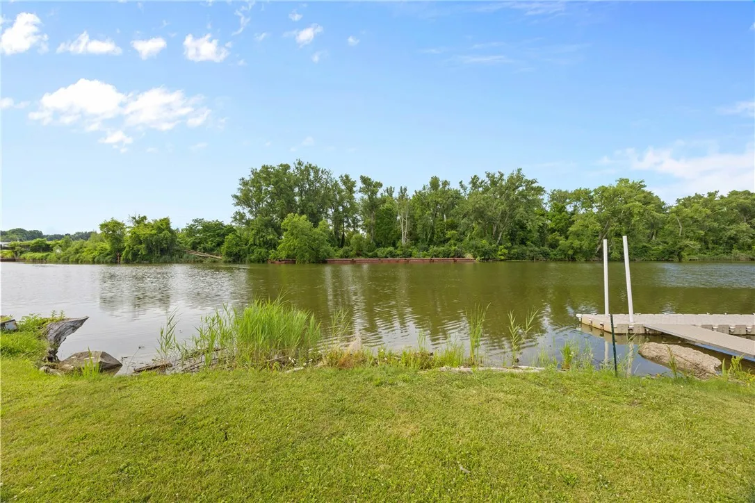 7745 State Route 31, Lyons, New York 14489, Lyons, New York 14489, 2 Bedrooms Bedrooms, 5 Rooms Rooms,1 BathroomBathrooms,Residential,For Sale,7745 State Route 31, Lyons, New York 14489,R1620653