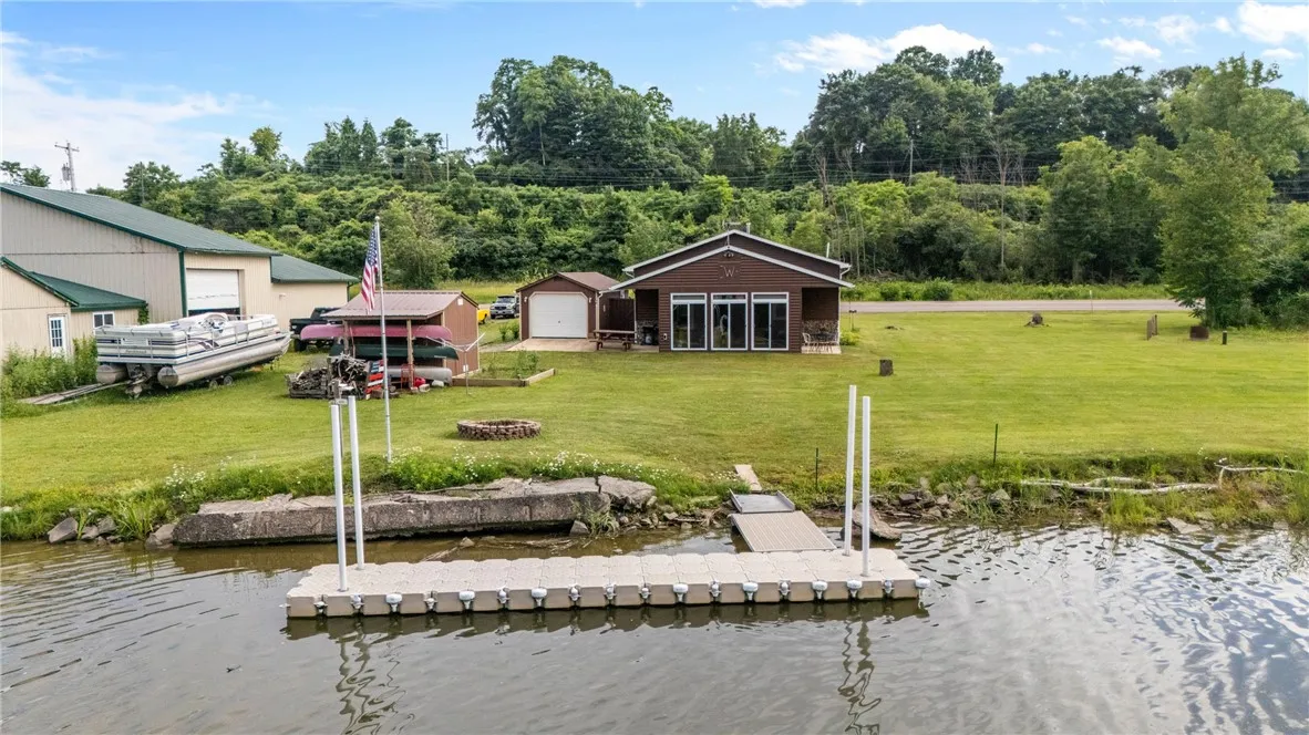 7745 State Route 31, Lyons, New York 14489, Lyons, New York 14489, 2 Bedrooms Bedrooms, 5 Rooms Rooms,1 BathroomBathrooms,Residential,For Sale,7745 State Route 31, Lyons, New York 14489,R1620653