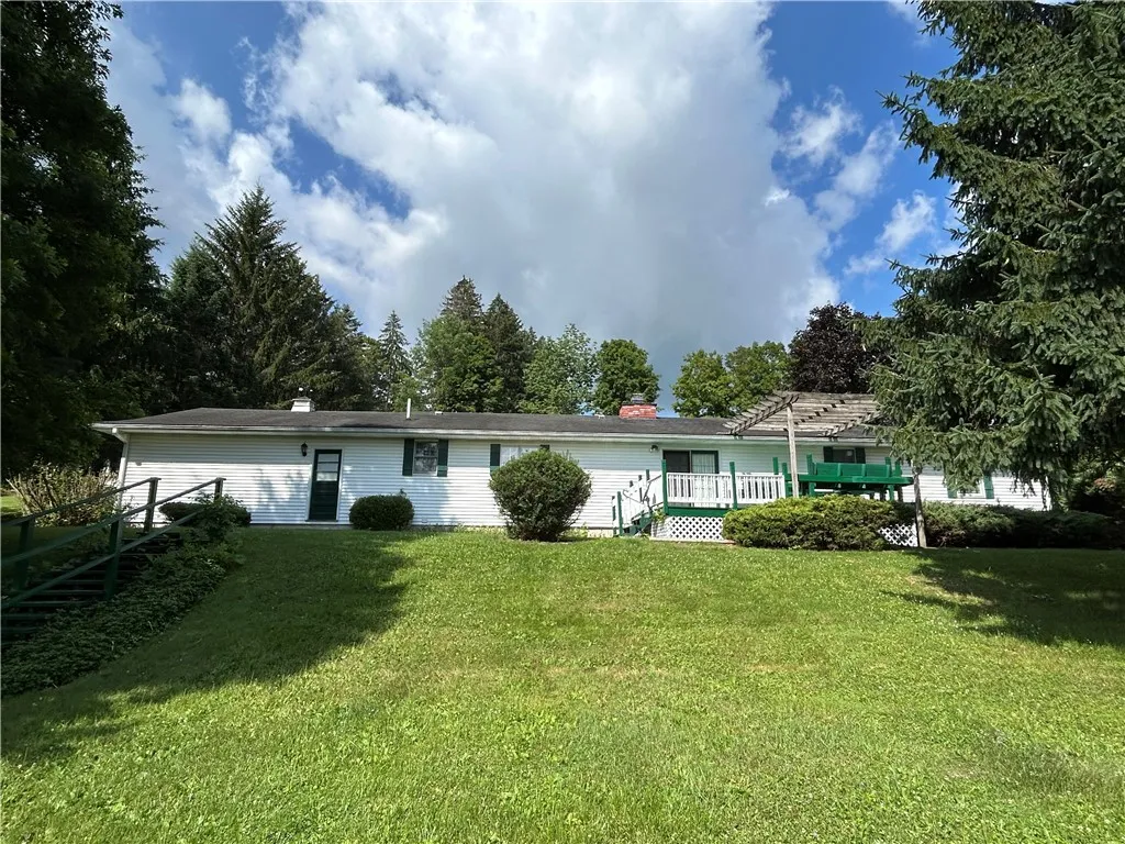 120 Hale Road, Norwich, New York 13815, Norwich, New York 13815, 3 Bedrooms Bedrooms, 10 Rooms Rooms,2 BathroomsBathrooms,Residential,For Sale,120 Hale Road, Norwich, New York 13815,R1620187