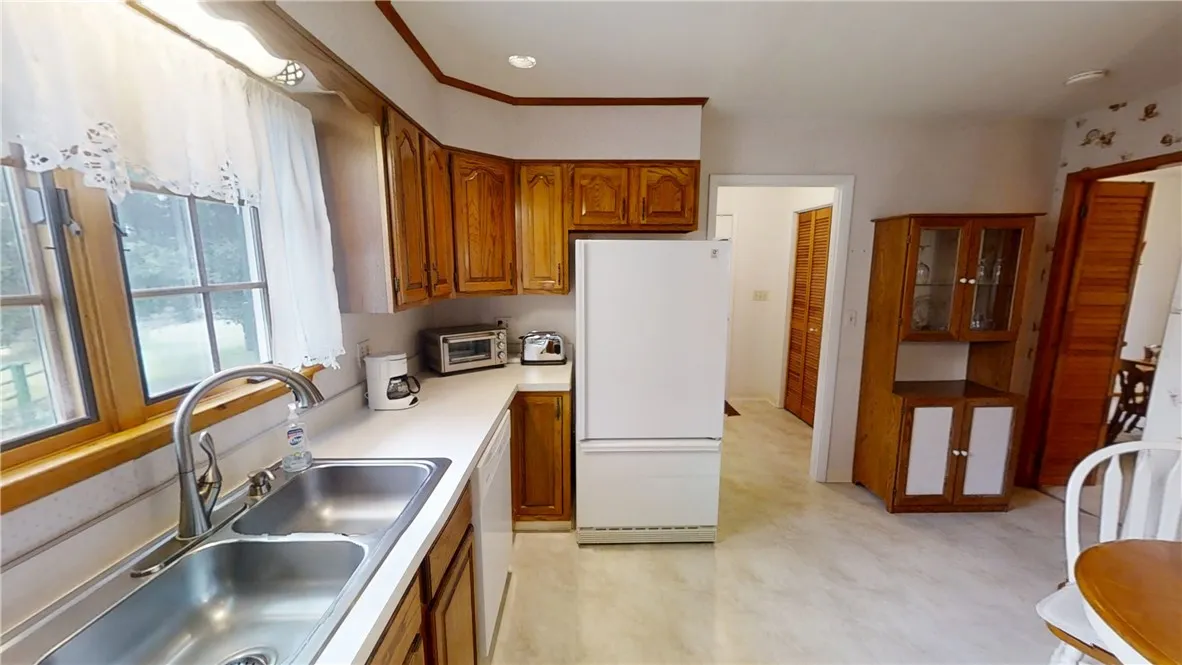 120 Hale Road, Norwich, New York 13815, Norwich, New York 13815, 3 Bedrooms Bedrooms, 10 Rooms Rooms,2 BathroomsBathrooms,Residential,For Sale,120 Hale Road, Norwich, New York 13815,R1620187