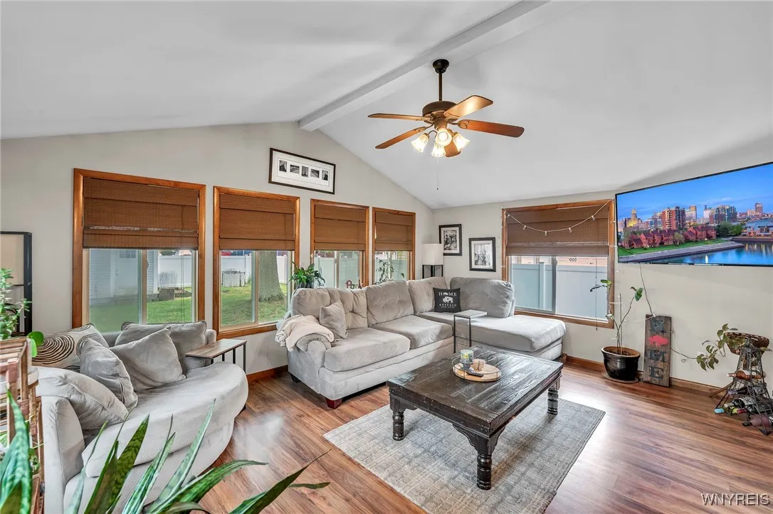 3985 Lincoln Avenue, Hamburg, New York 14075, Hamburg, New York 14075, 3 Bedrooms Bedrooms, 6 Rooms Rooms,1 BathroomBathrooms,Residential,For Sale,3985 Lincoln Avenue, Hamburg, New York 14075,B1621231