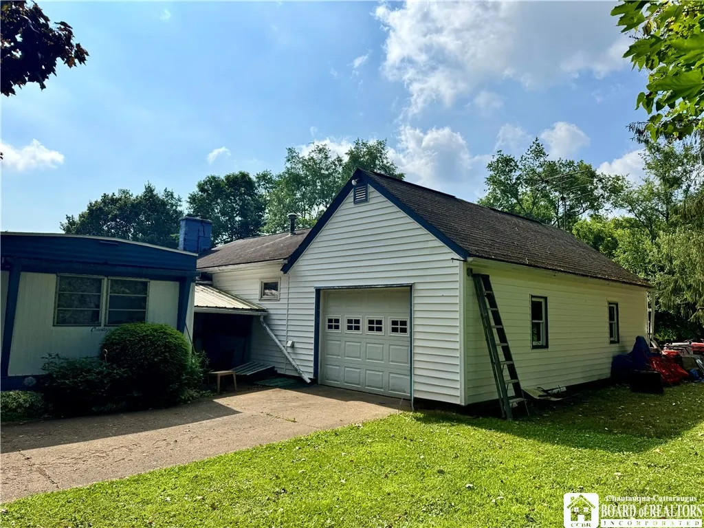 2959 Kimball Drive, Gerry, New York 14701, Gerry, New York 14701, 4 Bedrooms Bedrooms, 8 Rooms Rooms,2 BathroomsBathrooms,Residential,For Sale,2959 Kimball Drive, Gerry, New York 14701,R1621663