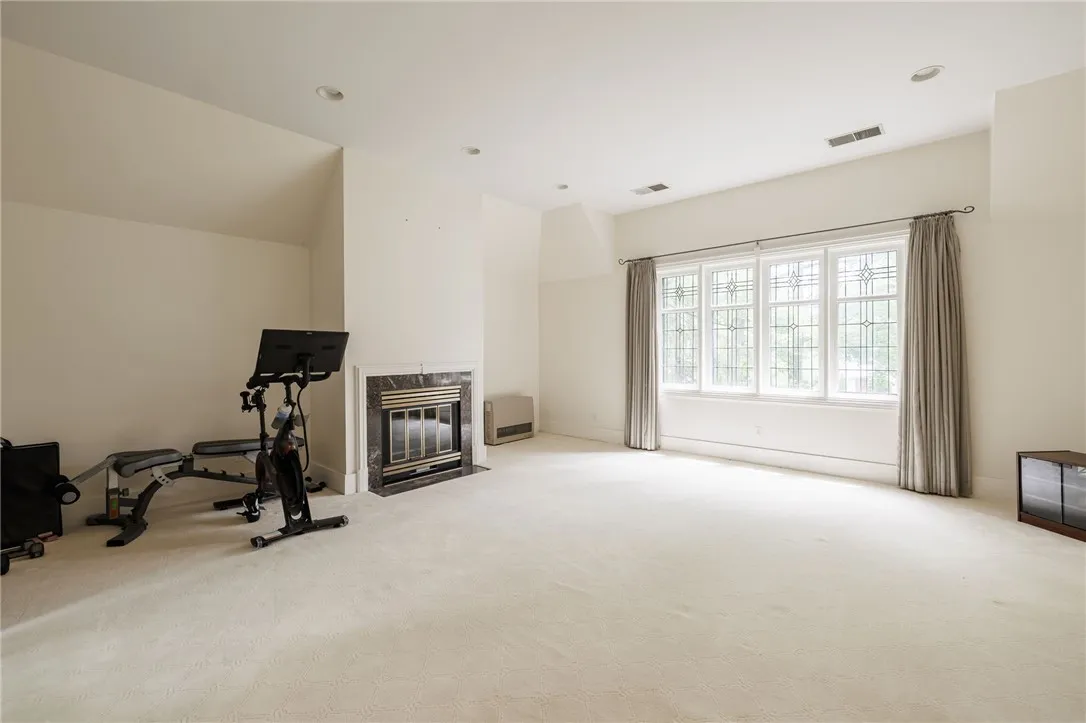 8 Oak Lane, Brighton, New York 14610, Brighton, New York 14610, 4 Bedrooms Bedrooms, 9 Rooms Rooms,3 BathroomsBathrooms,Residential,For Sale,8 Oak Lane, Brighton, New York 14610,R1621557