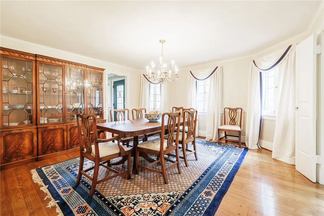 8 Oak Lane, Brighton, New York 14610, Brighton, New York 14610, 4 Bedrooms Bedrooms, 9 Rooms Rooms,3 BathroomsBathrooms,Residential,For Sale,8 Oak Lane, Brighton, New York 14610,R1621557