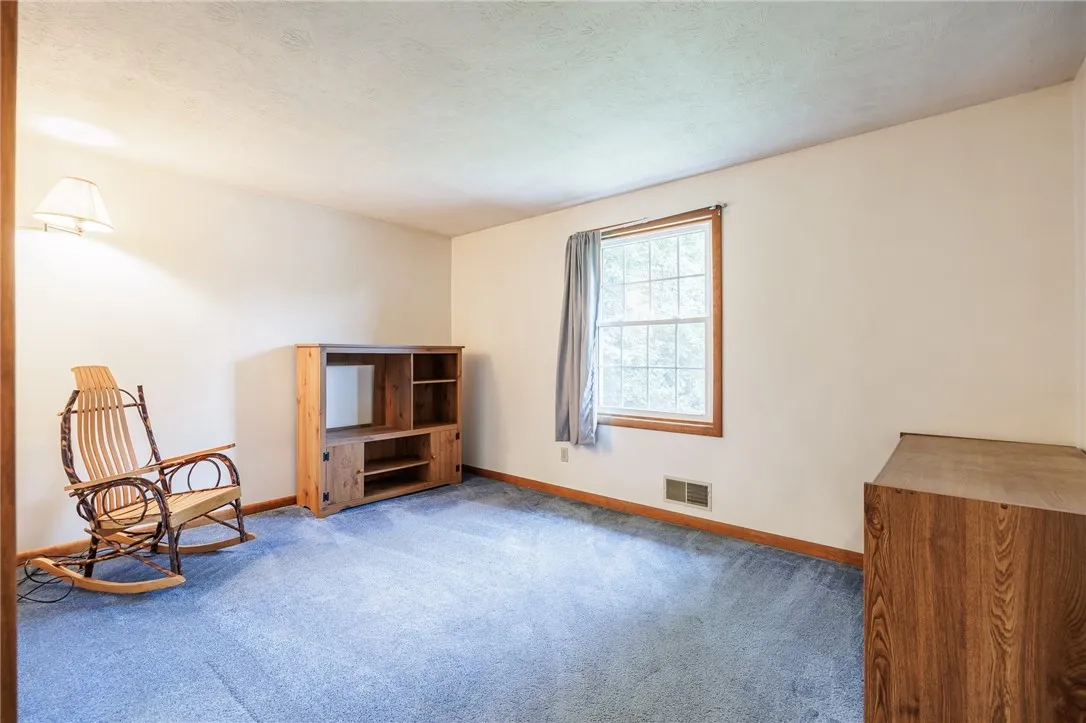 4358 Shortsville Road, Manchester, New York 14548, Manchester, New York 14548, 3 Bedrooms Bedrooms, 7 Rooms Rooms,2 BathroomsBathrooms,Residential,For Sale,4358 Shortsville Road, Manchester, New York 14548,R1621228