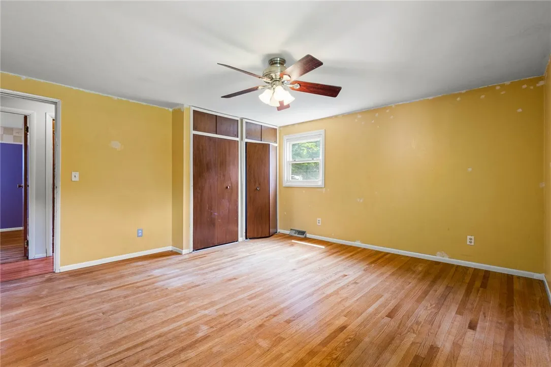 8 Washington Avenue, Leroy, New York 14482, Leroy, New York 14482, 3 Bedrooms Bedrooms, 7 Rooms Rooms,1 BathroomBathrooms,Residential,For Sale,8 Washington Avenue, Leroy, New York 14482,R1621701