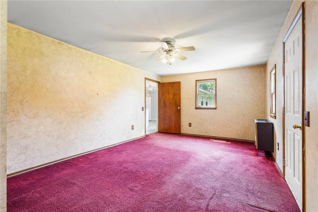 8 Washington Avenue, Leroy, New York 14482, Leroy, New York 14482, 3 Bedrooms Bedrooms, 7 Rooms Rooms,1 BathroomBathrooms,Residential,For Sale,8 Washington Avenue, Leroy, New York 14482,R1621701