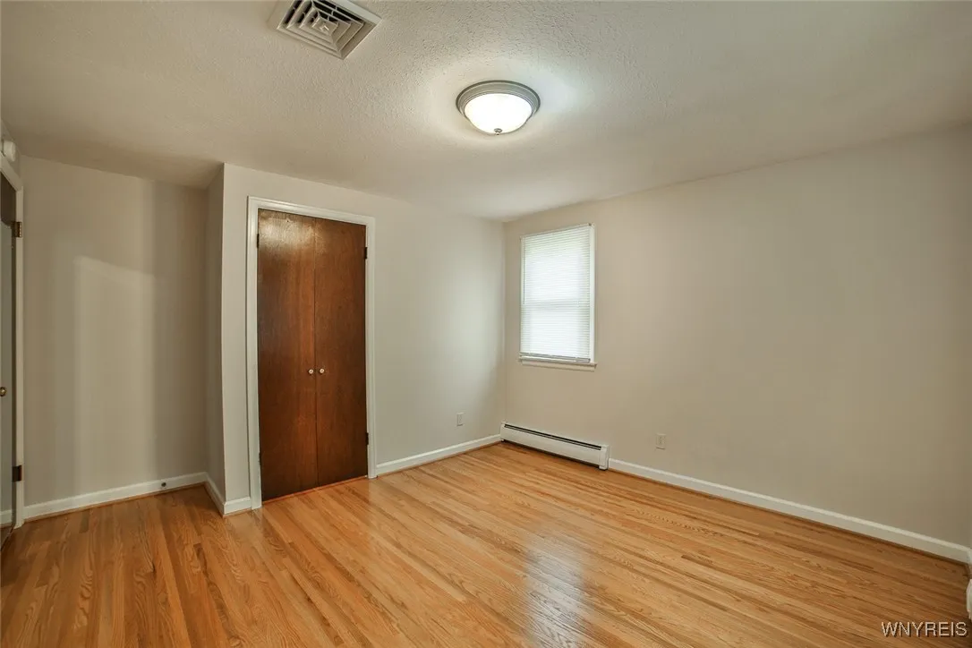 46 Macarthur Drive, Amherst, New York 14221, Amherst, New York 14221, 3 Bedrooms Bedrooms, 12 Rooms Rooms,1 BathroomBathrooms,Residential,For Sale,46 Macarthur Drive, Amherst, New York 14221,B1620550