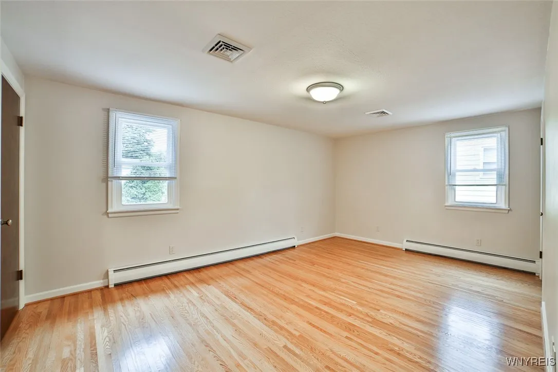 46 Macarthur Drive, Amherst, New York 14221, Amherst, New York 14221, 3 Bedrooms Bedrooms, 12 Rooms Rooms,1 BathroomBathrooms,Residential,For Sale,46 Macarthur Drive, Amherst, New York 14221,B1620550