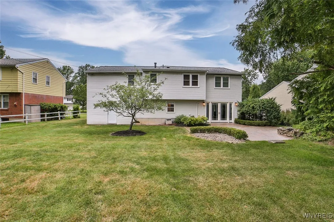 46 Macarthur Drive, Amherst, New York 14221, Amherst, New York 14221, 3 Bedrooms Bedrooms, 12 Rooms Rooms,1 BathroomBathrooms,Residential,For Sale,46 Macarthur Drive, Amherst, New York 14221,B1620550
