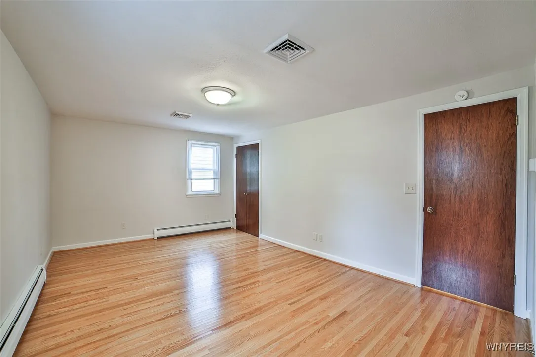 46 Macarthur Drive, Amherst, New York 14221, Amherst, New York 14221, 3 Bedrooms Bedrooms, 12 Rooms Rooms,1 BathroomBathrooms,Residential,For Sale,46 Macarthur Drive, Amherst, New York 14221,B1620550
