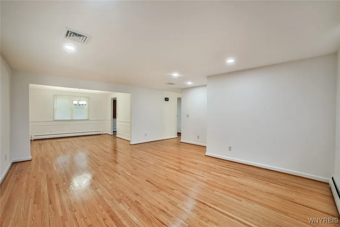 46 Macarthur Drive, Amherst, New York 14221, Amherst, New York 14221, 3 Bedrooms Bedrooms, 12 Rooms Rooms,1 BathroomBathrooms,Residential,For Sale,46 Macarthur Drive, Amherst, New York 14221,B1620550