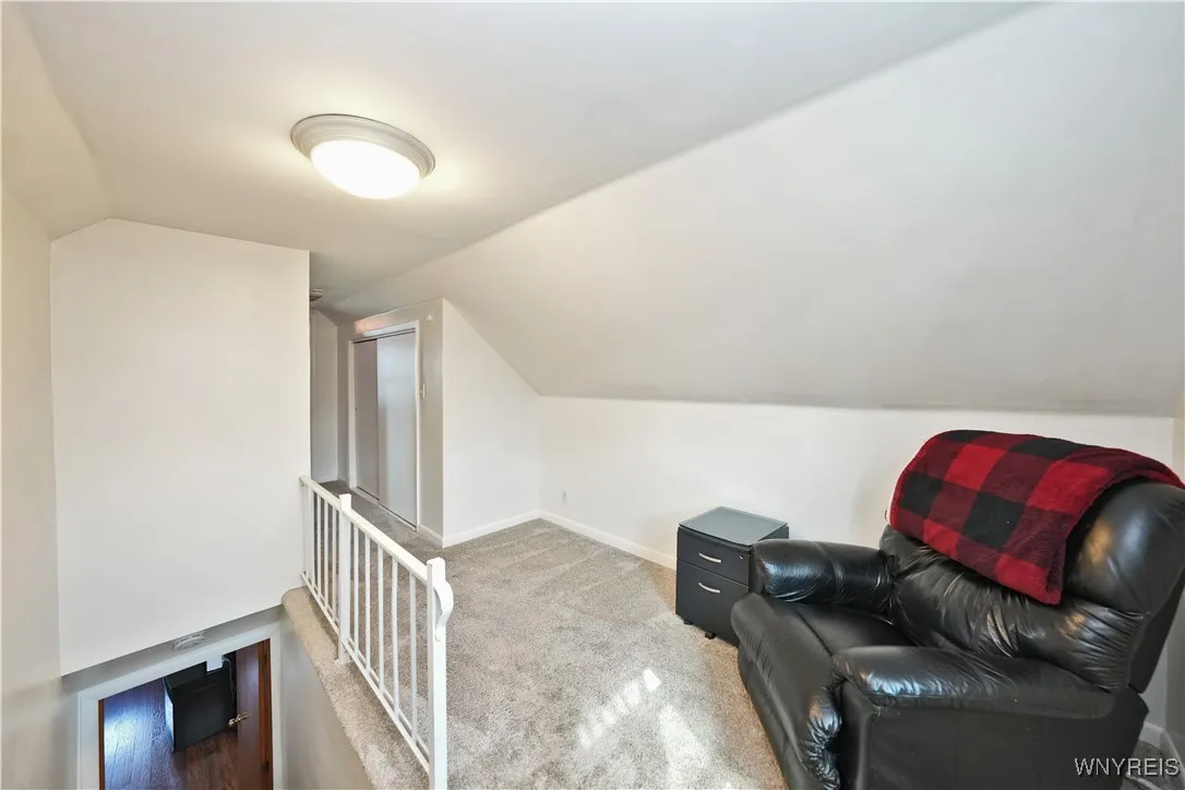 120 Cloverside Court, West Seneca, New York 14224, West Seneca, New York 14224, 3 Bedrooms Bedrooms, 5 Rooms Rooms,1 BathroomBathrooms,Residential,For Sale,120 Cloverside Court, West Seneca, New York 14224,B1621288