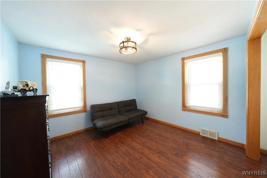 120 Cloverside Court, West Seneca, New York 14224, West Seneca, New York 14224, 3 Bedrooms Bedrooms, 5 Rooms Rooms,1 BathroomBathrooms,Residential,For Sale,120 Cloverside Court, West Seneca, New York 14224,B1621288