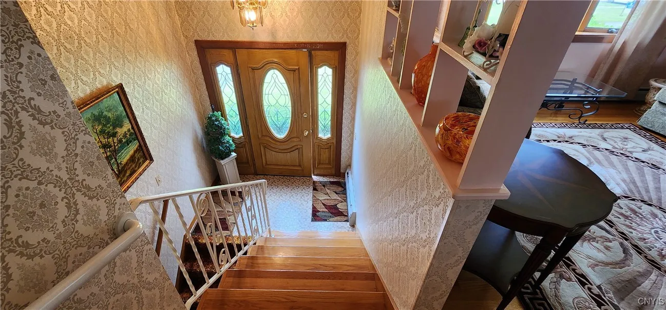 454 Elmdale Avenue, Utica, New York 13502, Utica, New York 13502, 3 Bedrooms Bedrooms, 7 Rooms Rooms,1 BathroomBathrooms,Residential,For Sale,454 Elmdale Avenue, Utica, New York 13502,S1621726
