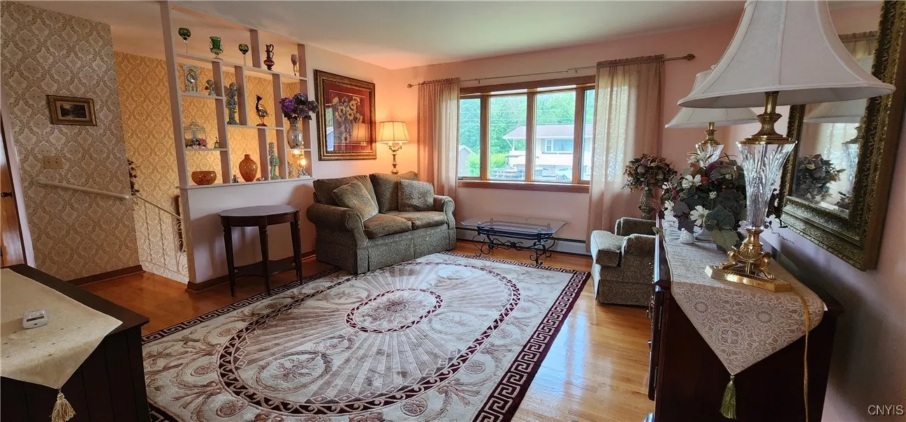 454 Elmdale Avenue, Utica, New York 13502, Utica, New York 13502, 3 Bedrooms Bedrooms, 7 Rooms Rooms,1 BathroomBathrooms,Residential,For Sale,454 Elmdale Avenue, Utica, New York 13502,S1621726