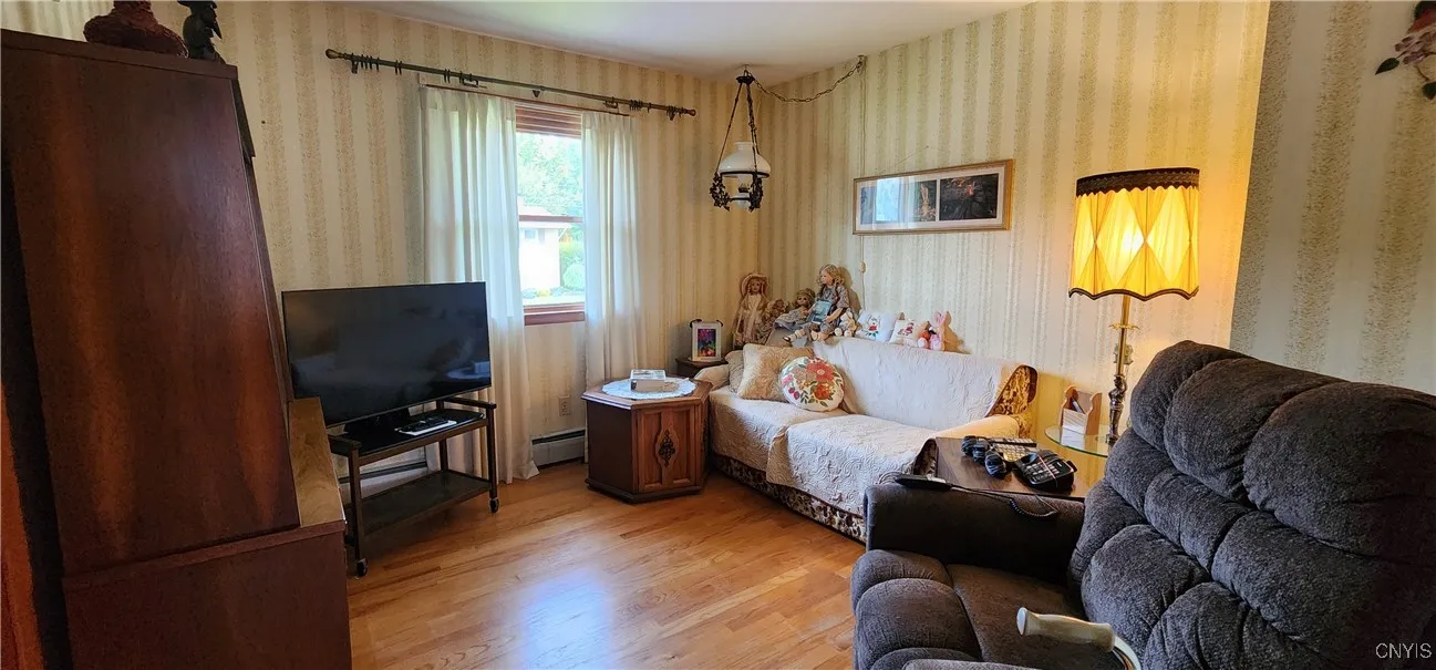 454 Elmdale Avenue, Utica, New York 13502, Utica, New York 13502, 3 Bedrooms Bedrooms, 7 Rooms Rooms,1 BathroomBathrooms,Residential,For Sale,454 Elmdale Avenue, Utica, New York 13502,S1621726