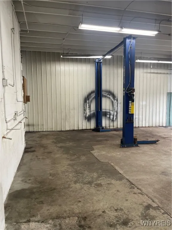 311 Kenmore Avenue, Tonawanda, New York 14223, Tonawanda, New York 14223, ,Commercial Lease,For Rent,311 Kenmore Avenue, Tonawanda, New York 14223,B1621657
