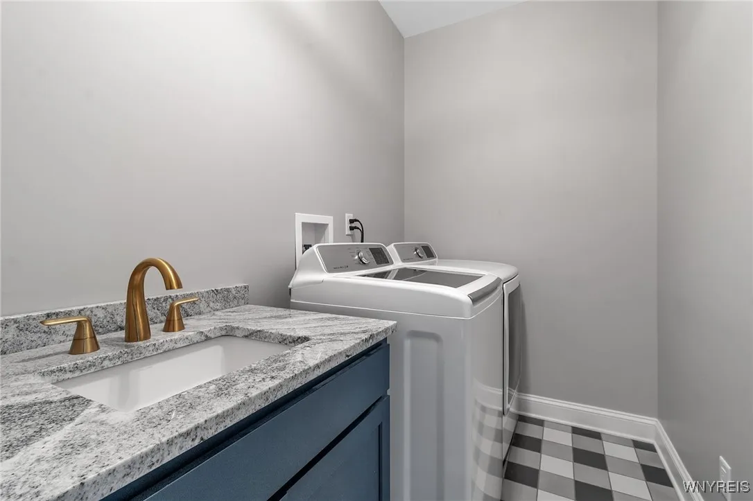 6993 Pine Lake, Pendleton, New York 14120, Pendleton, New York 14120, 3 Bedrooms Bedrooms, 12 Rooms Rooms,2 BathroomsBathrooms,Residential,For Sale,6993 Pine Lake, Pendleton, New York 14120,B1621734