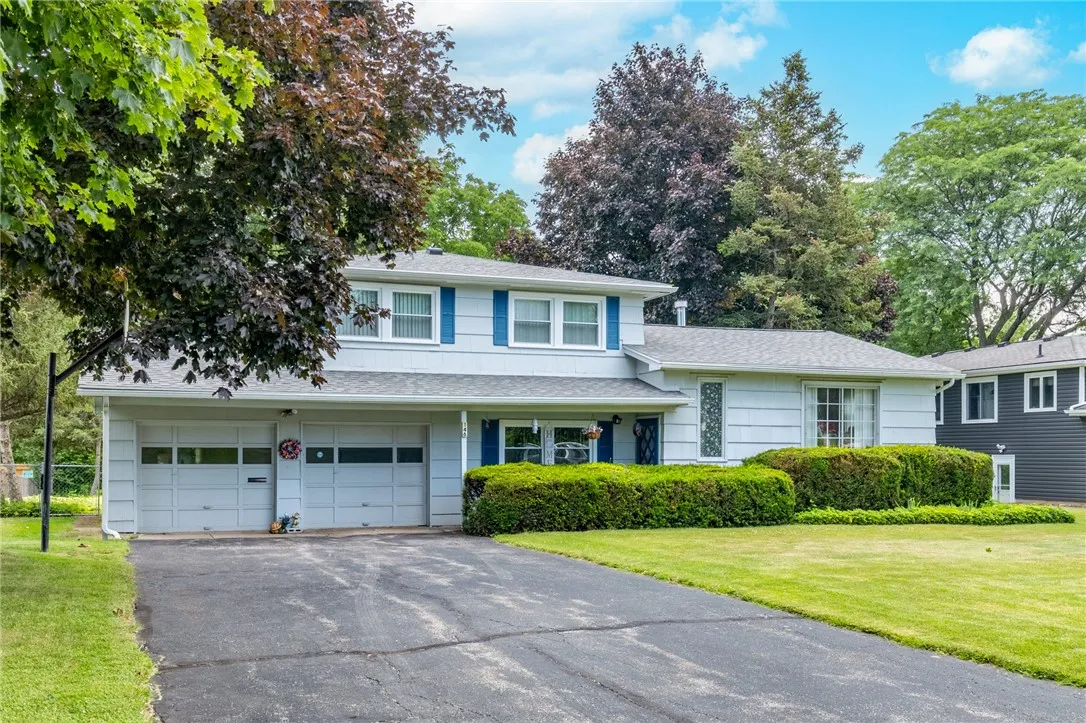 146 Summit Hill Drive, Greece, New York 14612, Greece, New York 14612, 3 Bedrooms Bedrooms, 7 Rooms Rooms,1 BathroomBathrooms,Residential,For Sale,146 Summit Hill Drive, Greece, New York 14612,R1621613