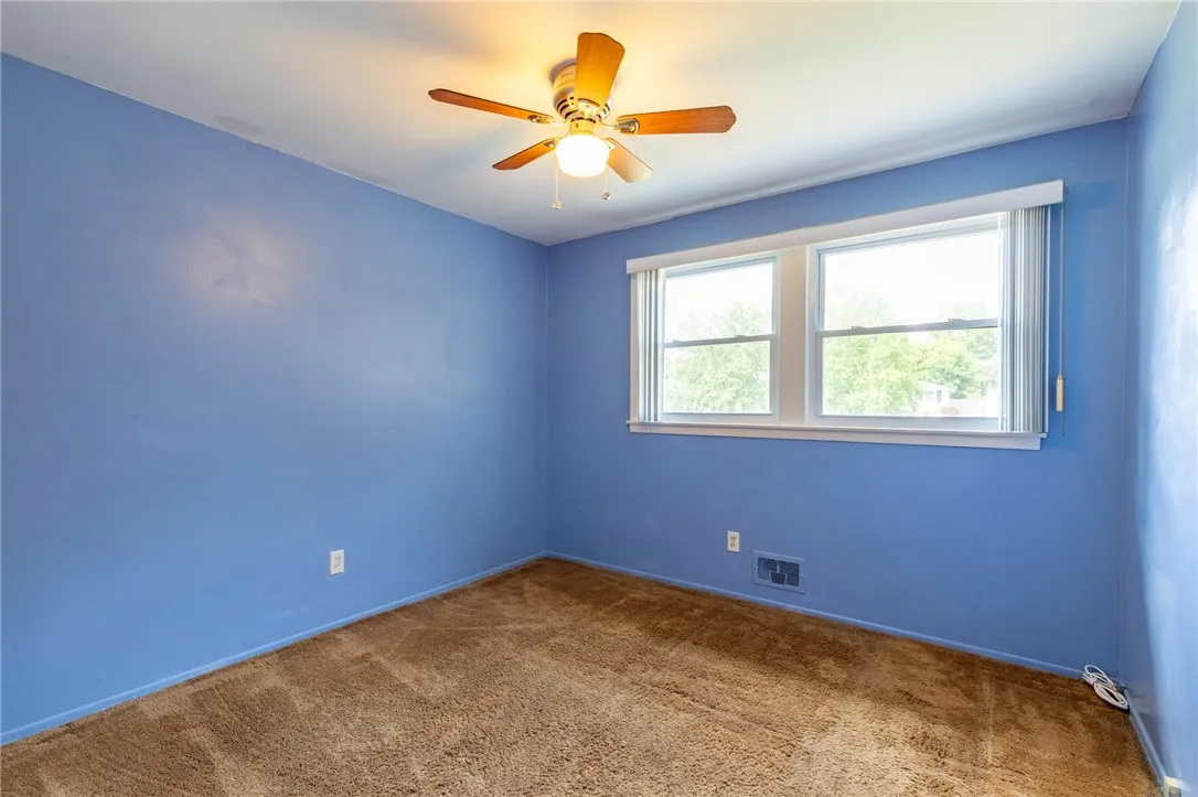 146 Summit Hill Drive, Greece, New York 14612, Greece, New York 14612, 3 Bedrooms Bedrooms, 7 Rooms Rooms,1 BathroomBathrooms,Residential,For Sale,146 Summit Hill Drive, Greece, New York 14612,R1621613