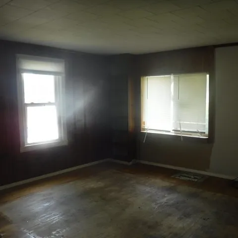 13 East Albion Street, Murray, New York 14470, Murray, New York 14470, 3 Bedrooms Bedrooms, 6 Rooms Rooms,1 BathroomBathrooms,Residential,For Sale,13 East Albion Street, Murray, New York 14470,R1620983