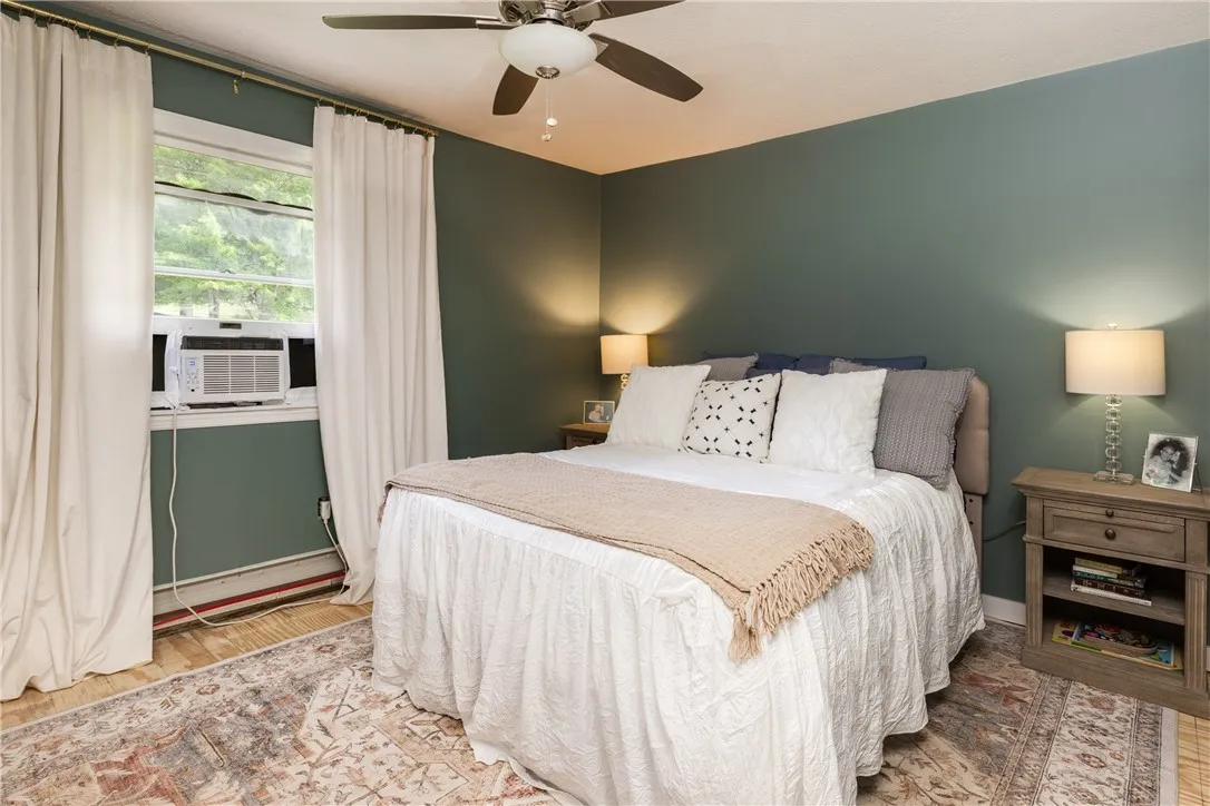 29 Valley View Drive, Big Flats, New York 14903, Big Flats, New York 14903, 4 Bedrooms Bedrooms, 13 Rooms Rooms,3 BathroomsBathrooms,Residential,For Sale,29 Valley View Drive, Big Flats, New York 14903,R1621427