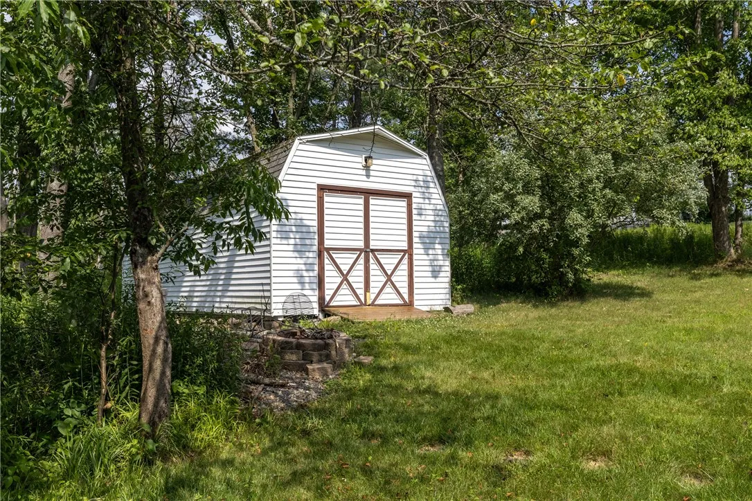 29 Valley View Drive, Big Flats, New York 14903, Big Flats, New York 14903, 4 Bedrooms Bedrooms, 13 Rooms Rooms,3 BathroomsBathrooms,Residential,For Sale,29 Valley View Drive, Big Flats, New York 14903,R1621427