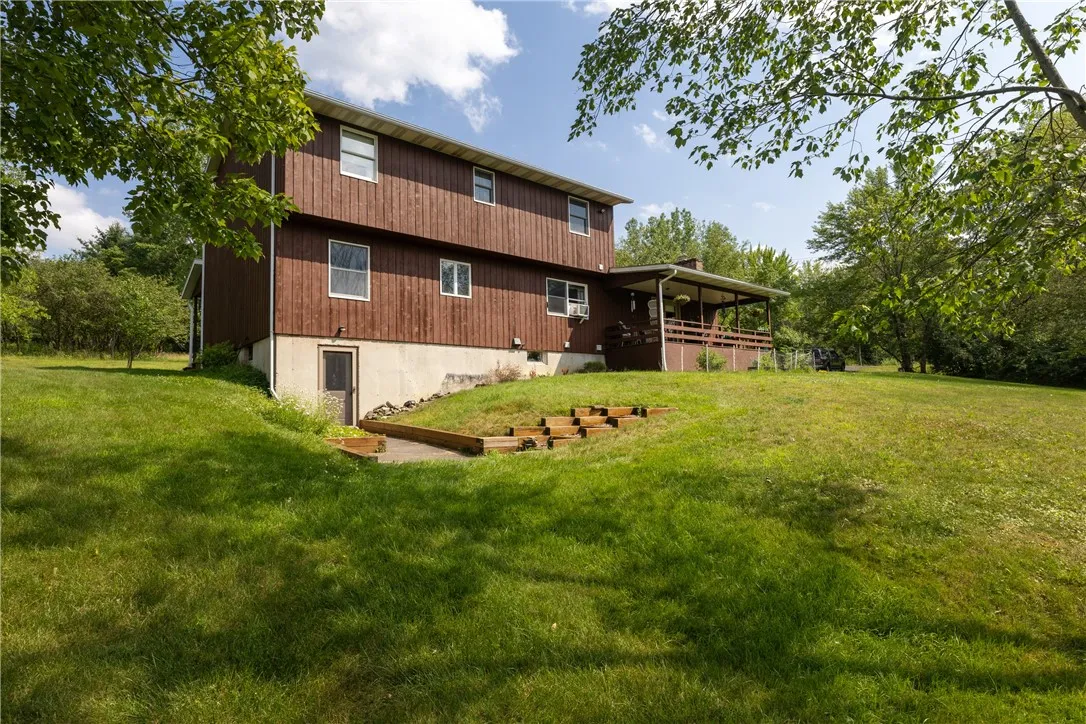 29 Valley View Drive, Big Flats, New York 14903, Big Flats, New York 14903, 4 Bedrooms Bedrooms, 13 Rooms Rooms,3 BathroomsBathrooms,Residential,For Sale,29 Valley View Drive, Big Flats, New York 14903,R1621427