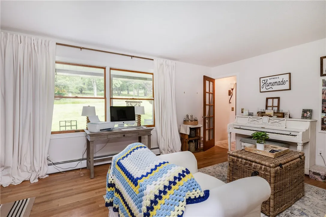 29 Valley View Drive, Big Flats, New York 14903, Big Flats, New York 14903, 4 Bedrooms Bedrooms, 13 Rooms Rooms,3 BathroomsBathrooms,Residential,For Sale,29 Valley View Drive, Big Flats, New York 14903,R1621427