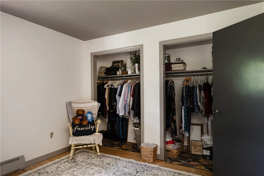 29 Valley View Drive, Big Flats, New York 14903, Big Flats, New York 14903, 4 Bedrooms Bedrooms, 13 Rooms Rooms,3 BathroomsBathrooms,Residential,For Sale,29 Valley View Drive, Big Flats, New York 14903,R1621427
