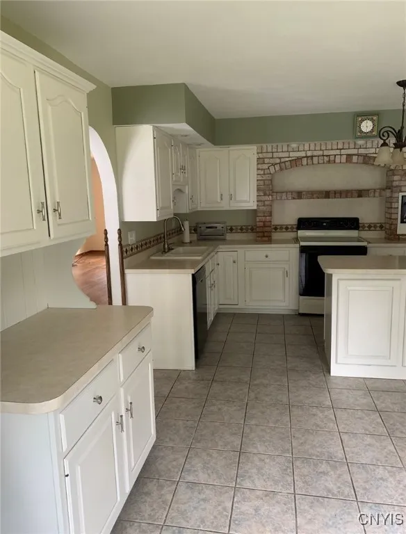 135 Button Lane, Frankfort, New York 13340, Frankfort, New York 13340, 3 Bedrooms Bedrooms, 10 Rooms Rooms,3 BathroomsBathrooms,Residential Lease,For Rent,135 Button Lane, Frankfort, New York 13340,S1621114
