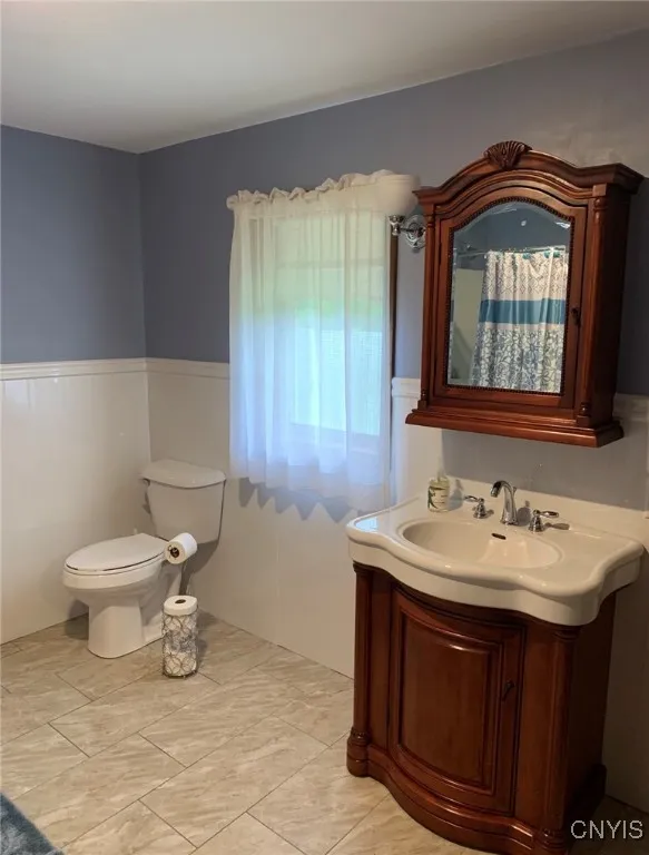 135 Button Lane, Frankfort, New York 13340, Frankfort, New York 13340, 3 Bedrooms Bedrooms, 10 Rooms Rooms,3 BathroomsBathrooms,Residential Lease,For Rent,135 Button Lane, Frankfort, New York 13340,S1621114