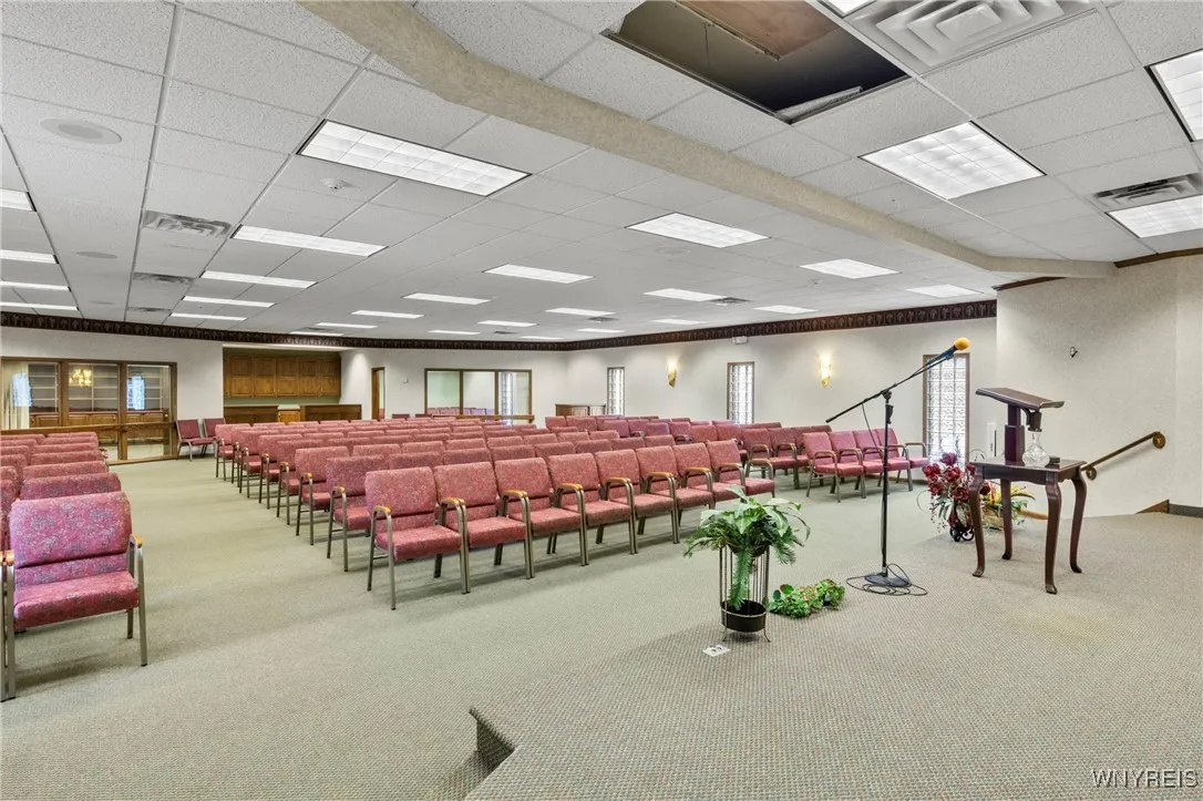 2099 River Road, Wheatfield, New York 14304, Wheatfield, New York 14304, ,Commercial Sale,For Sale,2099 River Road, Wheatfield, New York 14304,B1621664