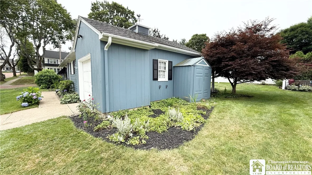 147 Sturges Street, Jamestown, New York 14701, Jamestown, New York 14701, 2 Bedrooms Bedrooms, 5 Rooms Rooms,1 BathroomBathrooms,Residential,For Sale,147 Sturges Street, Jamestown, New York 14701,R1621537