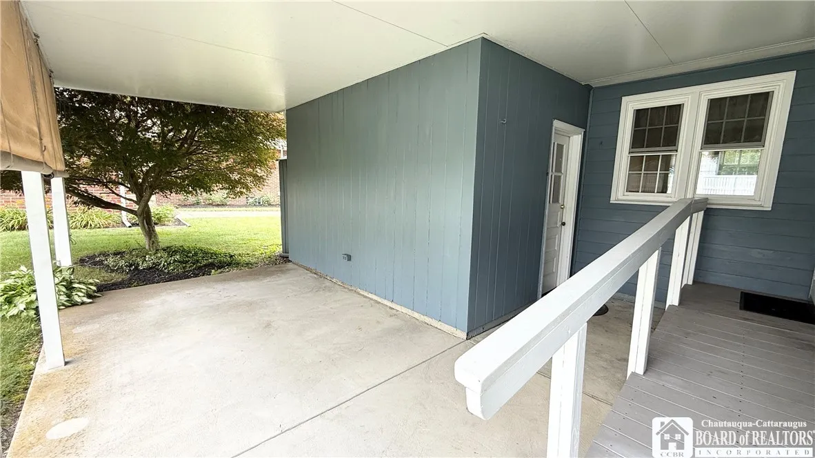 147 Sturges Street, Jamestown, New York 14701, Jamestown, New York 14701, 2 Bedrooms Bedrooms, 5 Rooms Rooms,1 BathroomBathrooms,Residential,For Sale,147 Sturges Street, Jamestown, New York 14701,R1621537