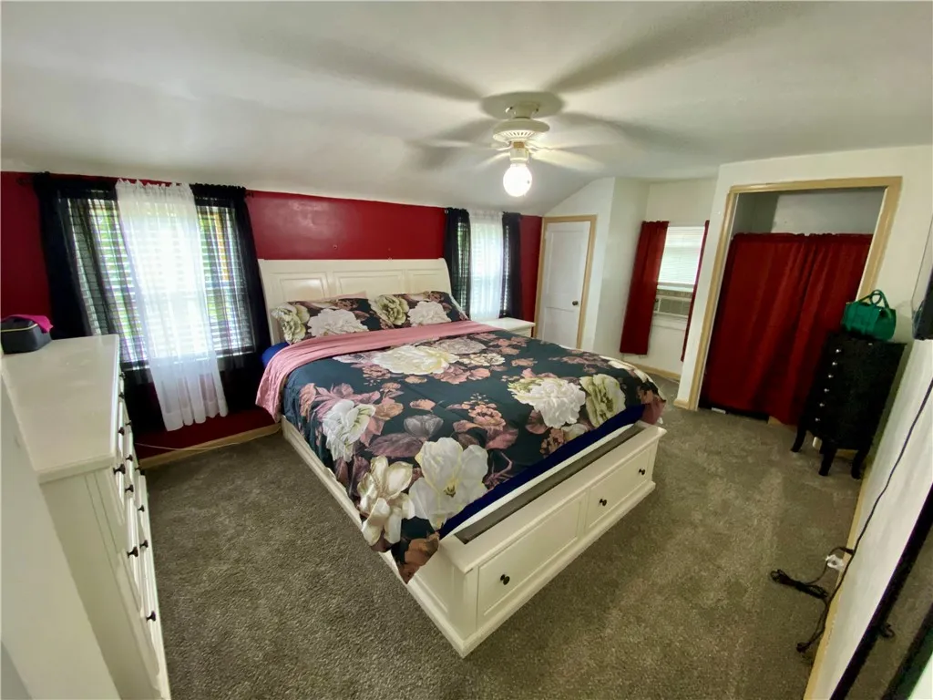 114 Arrowhead Drive, Gates, New York 14624, Gates, New York 14624, 3 Bedrooms Bedrooms, 6 Rooms Rooms,1 BathroomBathrooms,Residential,For Sale,114 Arrowhead Drive, Gates, New York 14624,R1621698