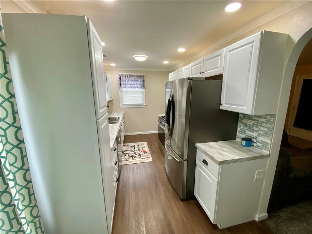 114 Arrowhead Drive, Gates, New York 14624, Gates, New York 14624, 3 Bedrooms Bedrooms, 6 Rooms Rooms,1 BathroomBathrooms,Residential,For Sale,114 Arrowhead Drive, Gates, New York 14624,R1621698