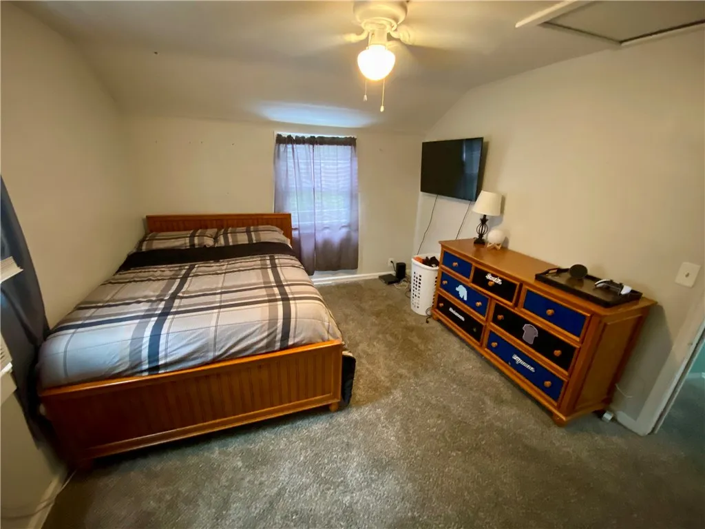 114 Arrowhead Drive, Gates, New York 14624, Gates, New York 14624, 3 Bedrooms Bedrooms, 6 Rooms Rooms,1 BathroomBathrooms,Residential,For Sale,114 Arrowhead Drive, Gates, New York 14624,R1621698