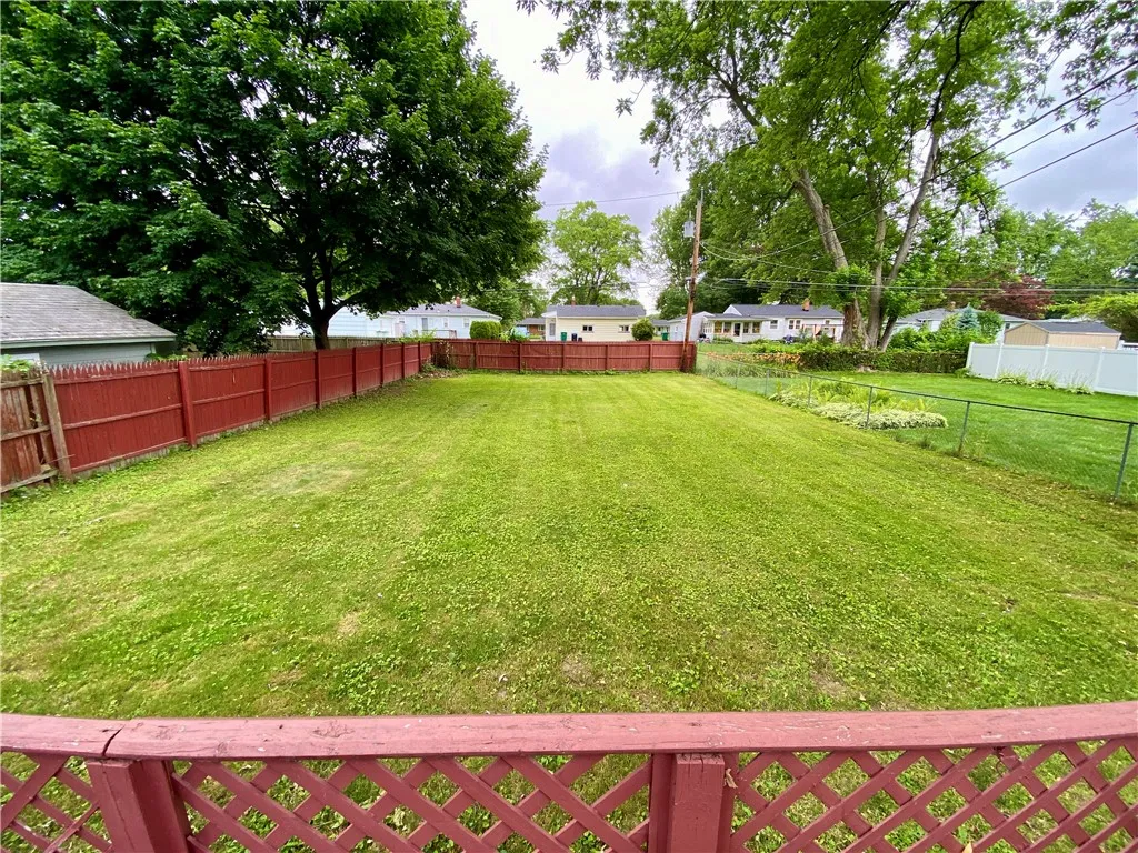 114 Arrowhead Drive, Gates, New York 14624, Gates, New York 14624, 3 Bedrooms Bedrooms, 6 Rooms Rooms,1 BathroomBathrooms,Residential,For Sale,114 Arrowhead Drive, Gates, New York 14624,R1621698