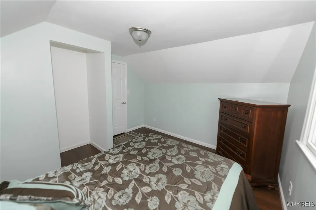 6244 Bartz Road, Lockport Town, New York 14094, Lockport Town, New York 14094, 4 Bedrooms Bedrooms, 7 Rooms Rooms,1 BathroomBathrooms,Residential,For Sale,6244 Bartz Road, Lockport Town, New York 14094,B1621431
