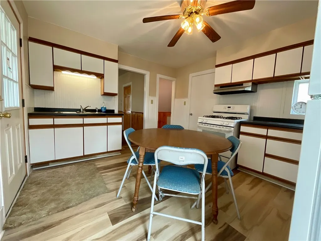112 Franklin Street, North Dansville, New York 144, North Dansville, New York 14437, 3 Bedrooms Bedrooms, 7 Rooms Rooms,1 BathroomBathrooms,Residential,For Sale,112 Franklin Street, North Dansville, New York 144,R1621446
