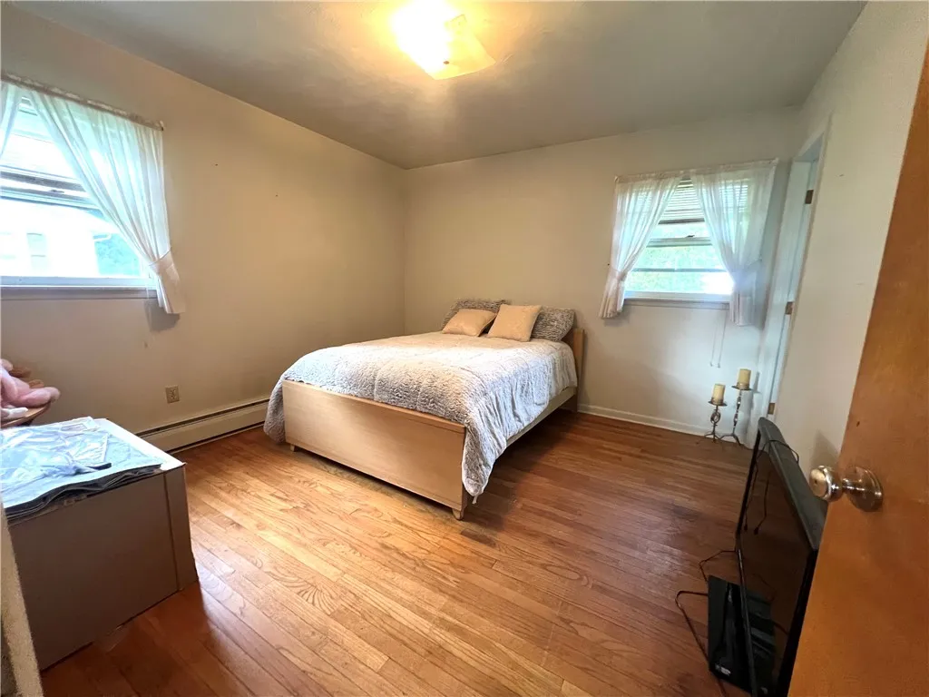 2 Maple Road, Big Flats, New York 14845, Big Flats, New York 14845, 3 Bedrooms Bedrooms, 9 Rooms Rooms,2 BathroomsBathrooms,Residential,For Sale,2 Maple Road, Big Flats, New York 14845,R1619631