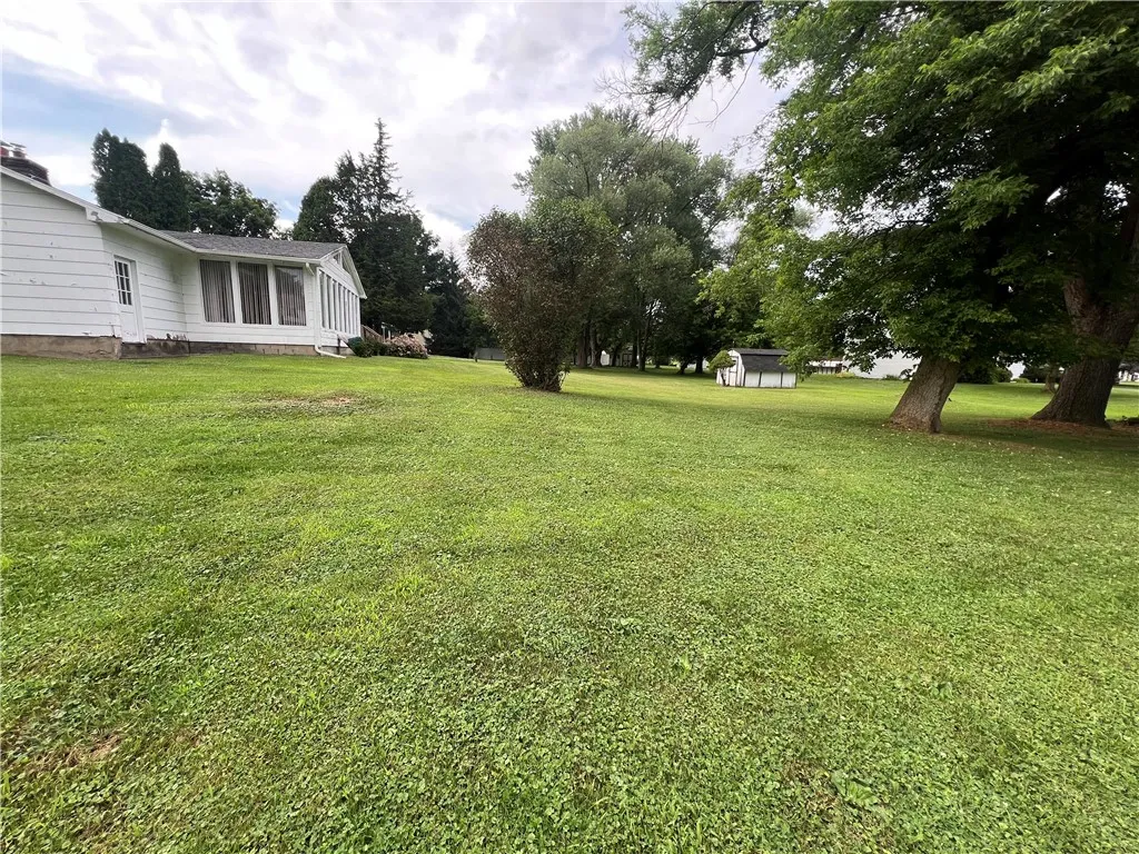 2 Maple Road, Big Flats, New York 14845, Big Flats, New York 14845, 3 Bedrooms Bedrooms, 9 Rooms Rooms,2 BathroomsBathrooms,Residential,For Sale,2 Maple Road, Big Flats, New York 14845,R1619631