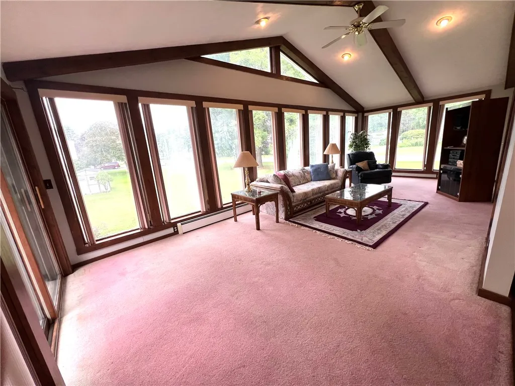 2 Maple Road, Big Flats, New York 14845, Big Flats, New York 14845, 3 Bedrooms Bedrooms, 9 Rooms Rooms,2 BathroomsBathrooms,Residential,For Sale,2 Maple Road, Big Flats, New York 14845,R1619631